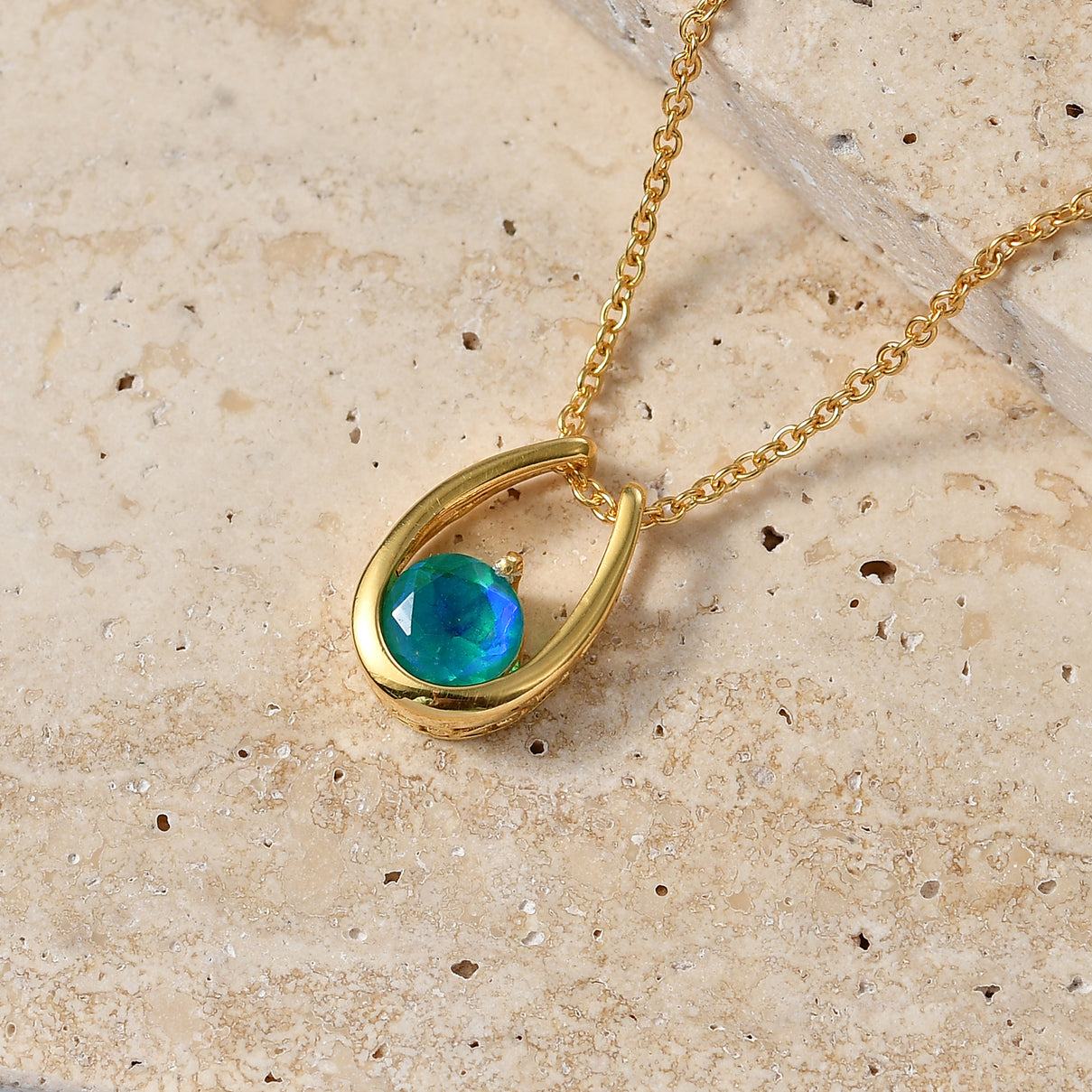 D'Joy - Peacock Triplet Quartz Solitaire Pendant in Yellow Gold Plated Sterling Silver with Chain (Size 20) 1.50 Ct. 4468466 3