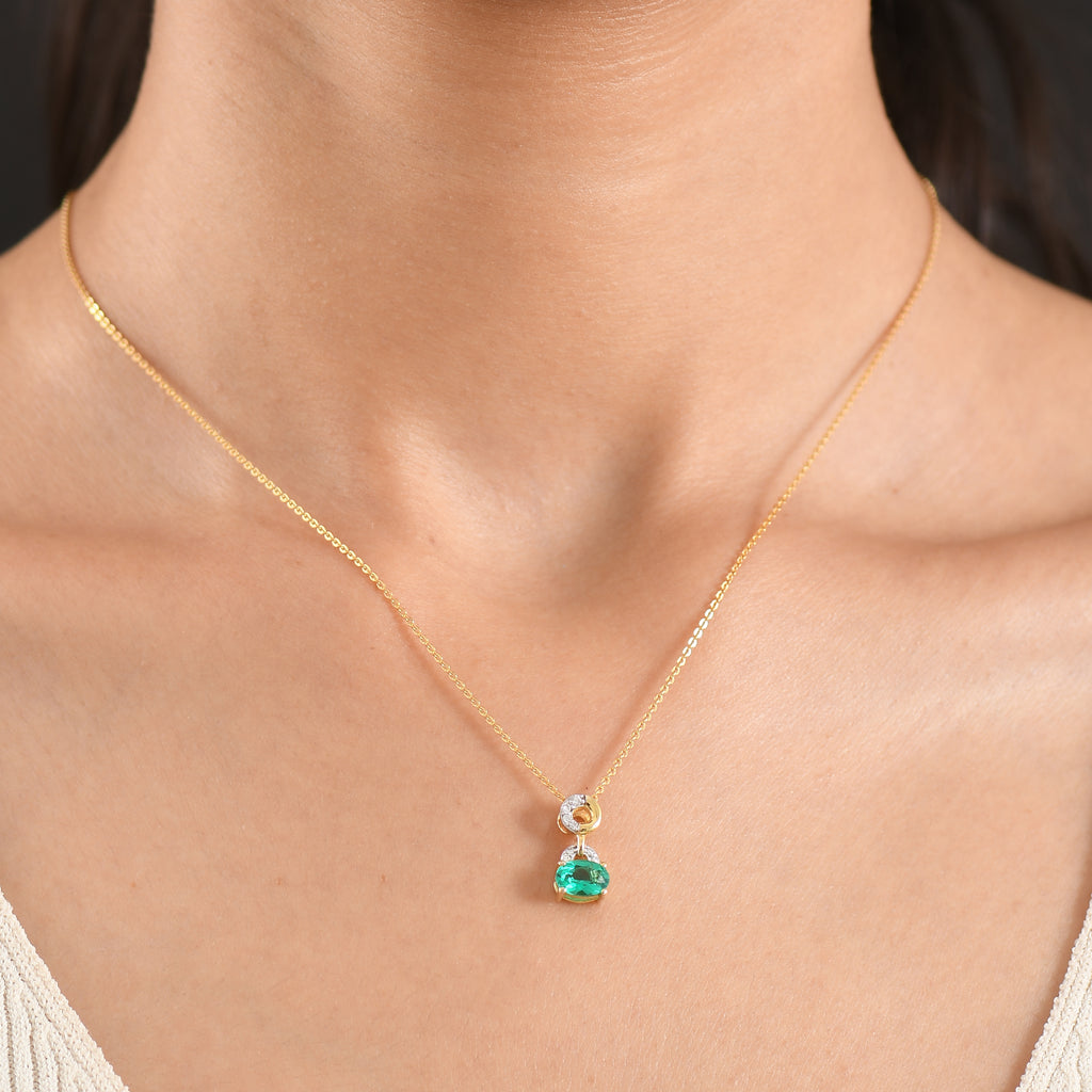 Luxuriant - AAA Lab Grown Columbian Emerald & Lab Grown Diamond (SI/G-H) Drop Pendant with Chain (Size 20) in 18K Vermeil Yellow Gold Plated Sterling Silver 0.76 Ct._4477021_1