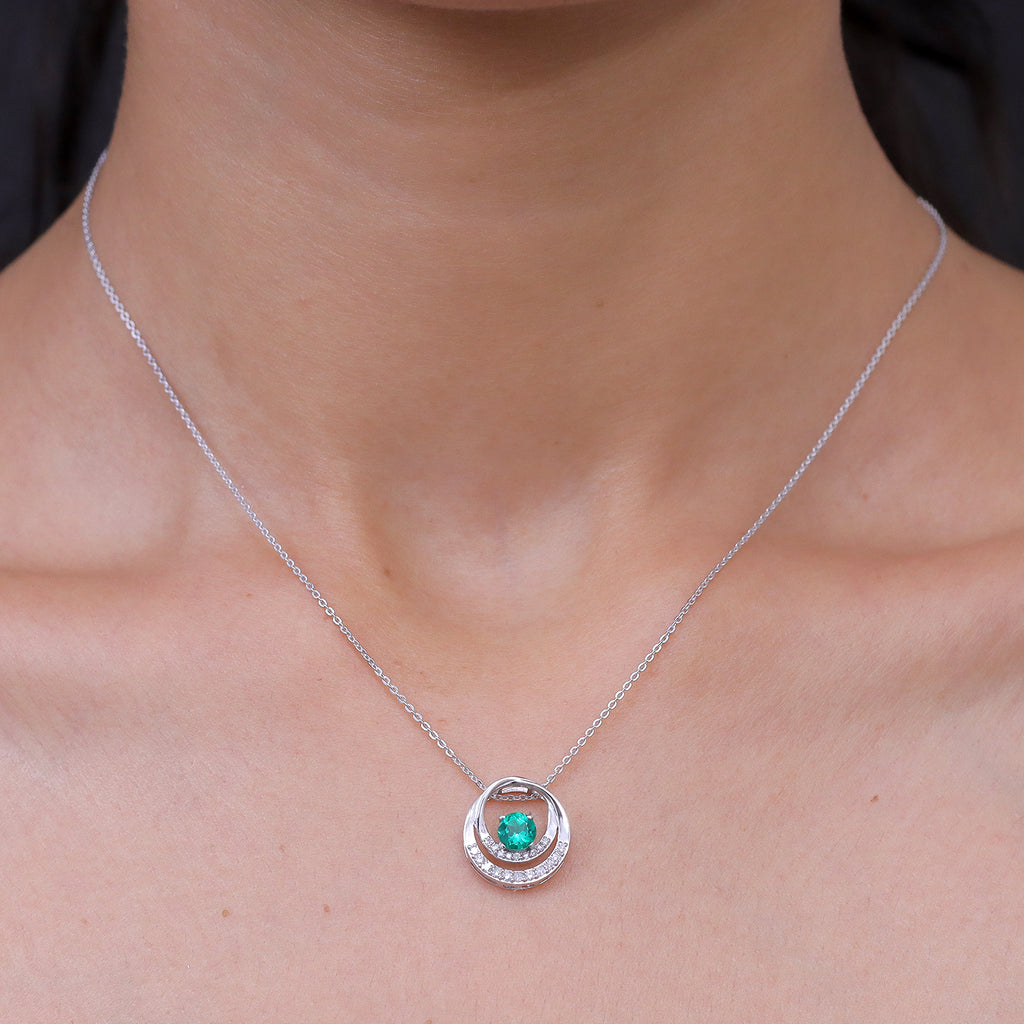 Luxuriant - AAA Lab Grown Columbian Emerald & Lab Grown Diamond (SI/G-H) Orbit Design Pendant with Chain (Size 20) in Rhodium Overlay Sterling Silver 0.67 Ct._4477371_1