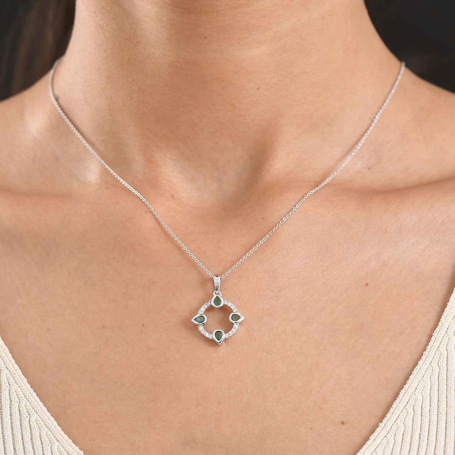 Luxuriant - AAA Gemfields Zambian Emerald &amp; Lab Grown Diamond (SI-G-H) Pendant with Chain (Size 20) in Rhodium Overlay Sterling Silver 0.75 Ct. 4478012 2