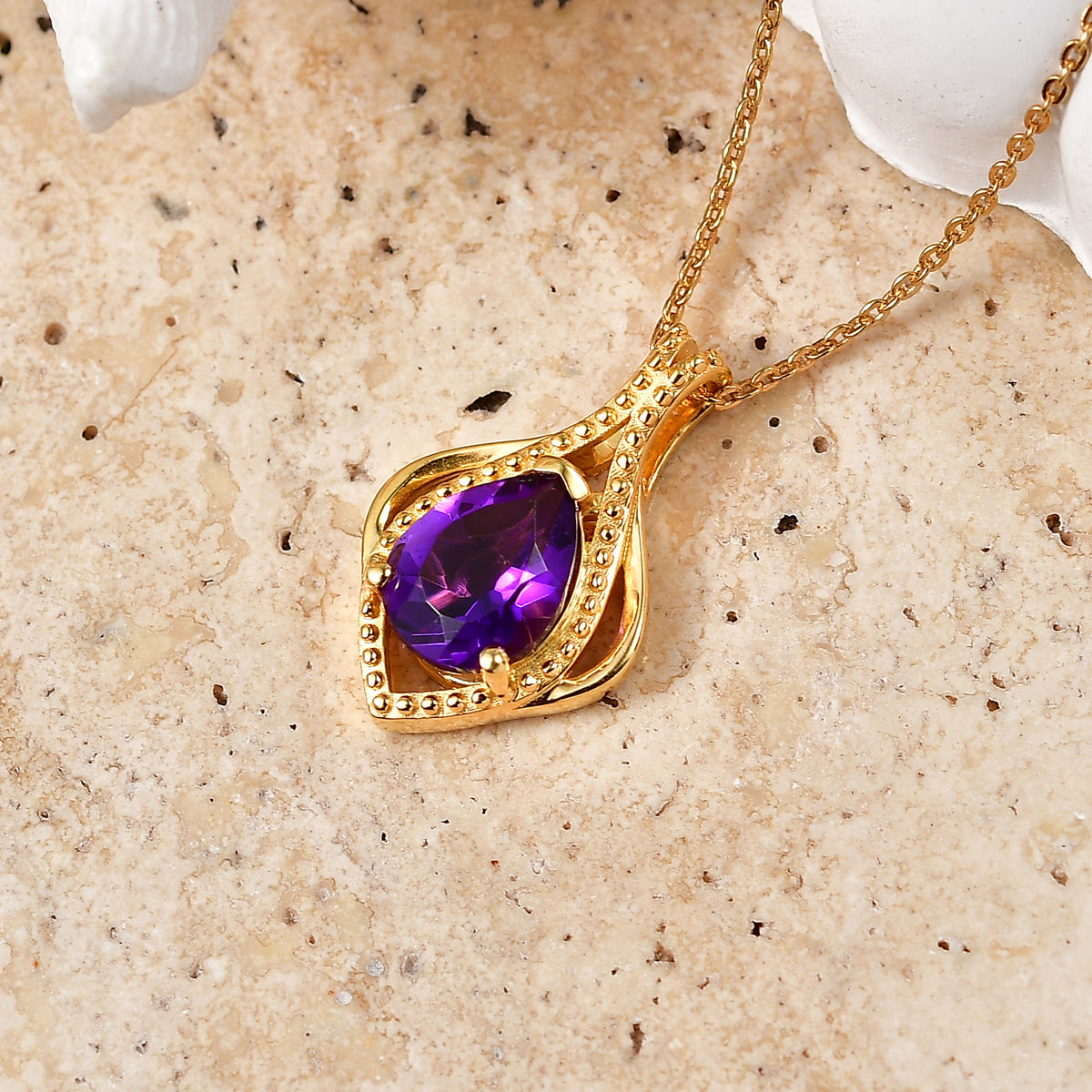 D'Joy - AAA Zambian Amethyst Solitaire Pendant with Chain (Size 20) in Yellow Gold Plated Sterling Silver 1.50 Ct. V32512462 3