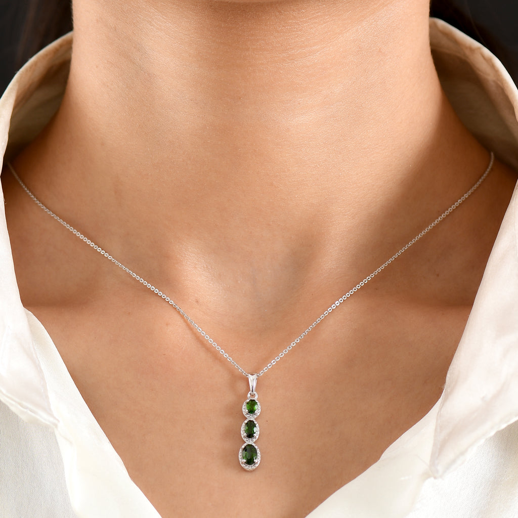 D'Joy - Natural Chrome Diopside Drop Pendant with Chain (Size 20) in Platinum Overlay Sterling Silver_4478679_1