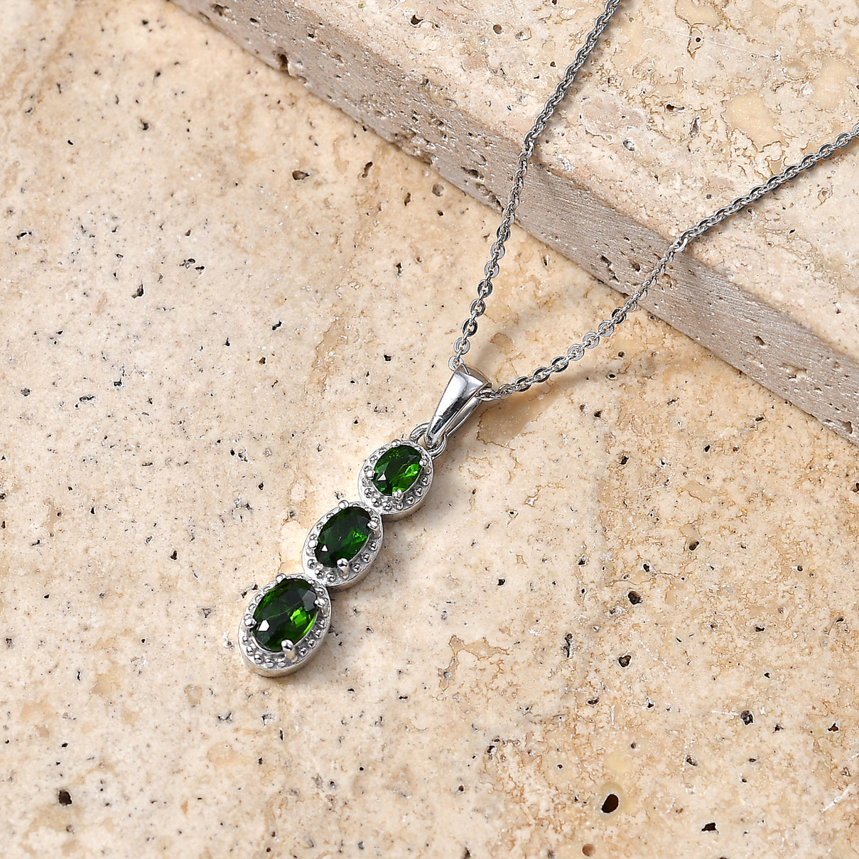 D'Joy - Natural Chrome Diopside Drop Pendant with Chain (Size 20) in Platinum Overlay Sterling Silver 4478679 3