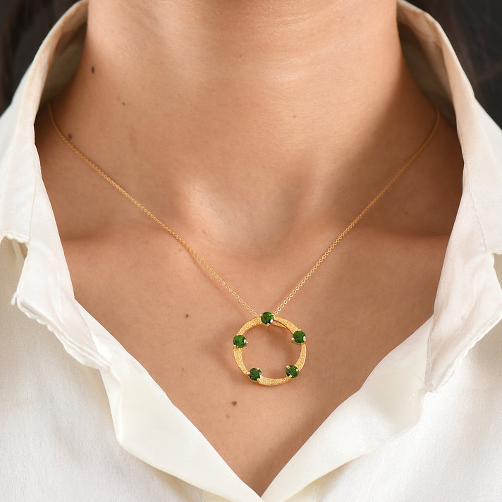 D'Joy - Natural Chrome Diopside 5 Stone Circle Pendant with Chain (Size 20) in Yellow Gold Plated Sterling Silver 1.50 Ct. 4478680 2
