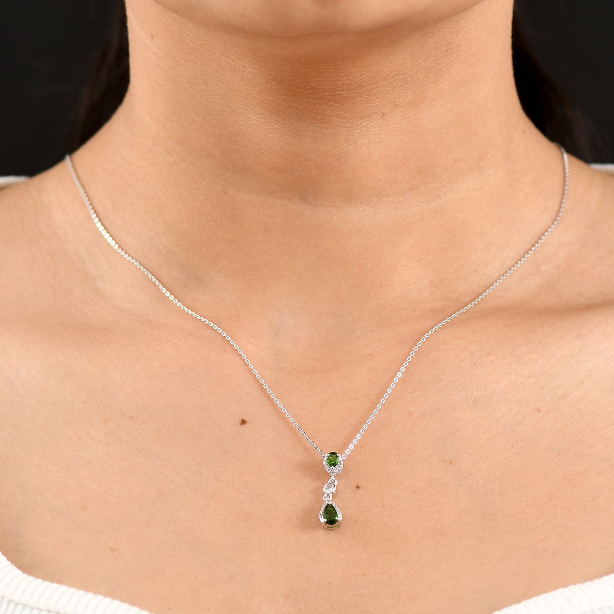 D'Joy - Natural Chrome Diopside &amp; White Zircon Drop Pendant with Chain (Size 20) in Platinum Overlay Sterling Silver V32514027 2