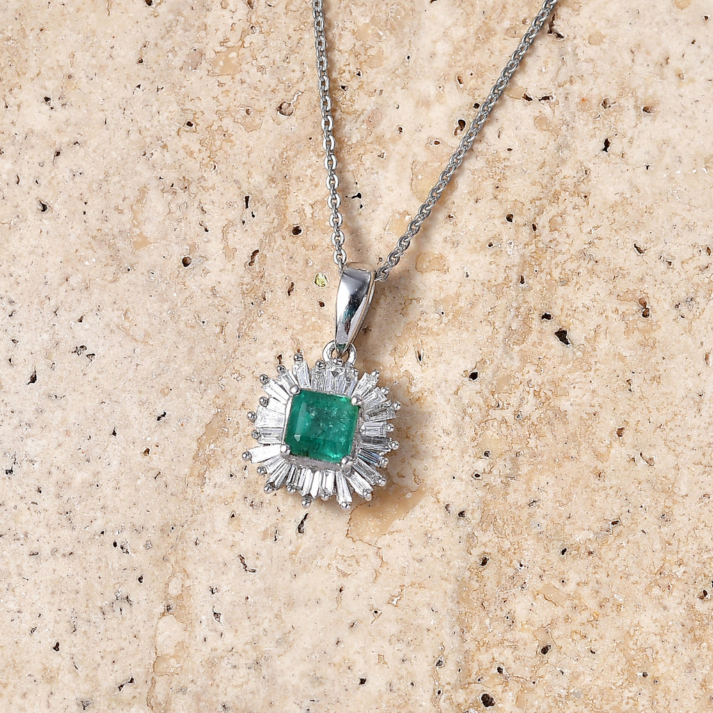 Luxuriant - AAA Premium Zambian Emerald & Lab Grown Diamond (SI/G-H) Halo Pendant with Chain (Size 20) in Rhodium Overlay Sterling Silver 1.12 Ct._4480376_2