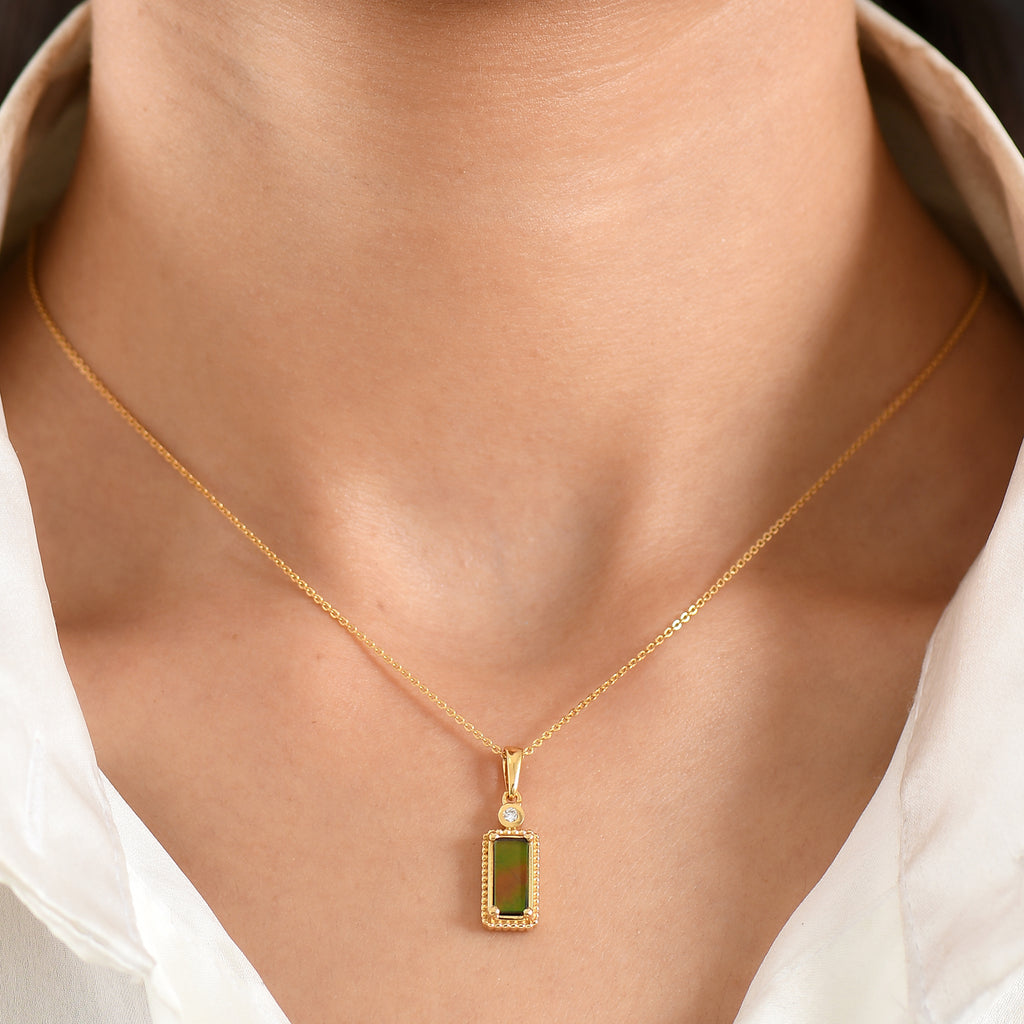 Luxuriant - Ammolite & Lab Grown Diamond (SI/G-H) Pendant with Chain (Size 20) in 18K Vermeil Yellow Gold Plated Sterling Silver 1.20 Ct._4482257_1