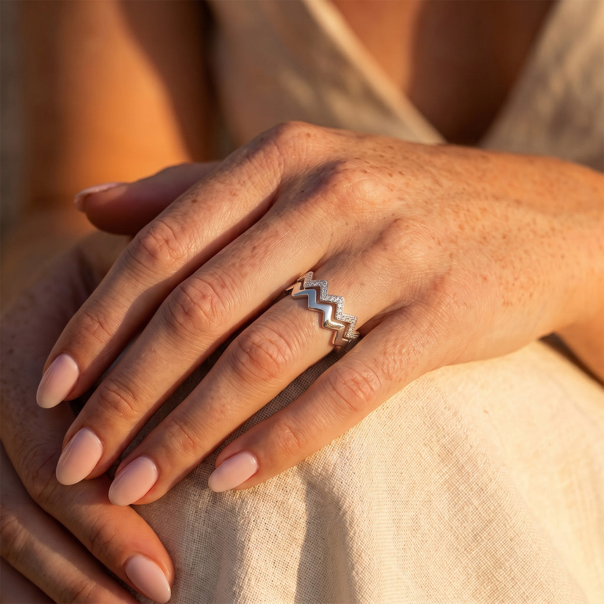 Set of 2 - - D'Joy Moissanite Wave Ring in Rhodium Overlay Sterling Silver V32598567 6