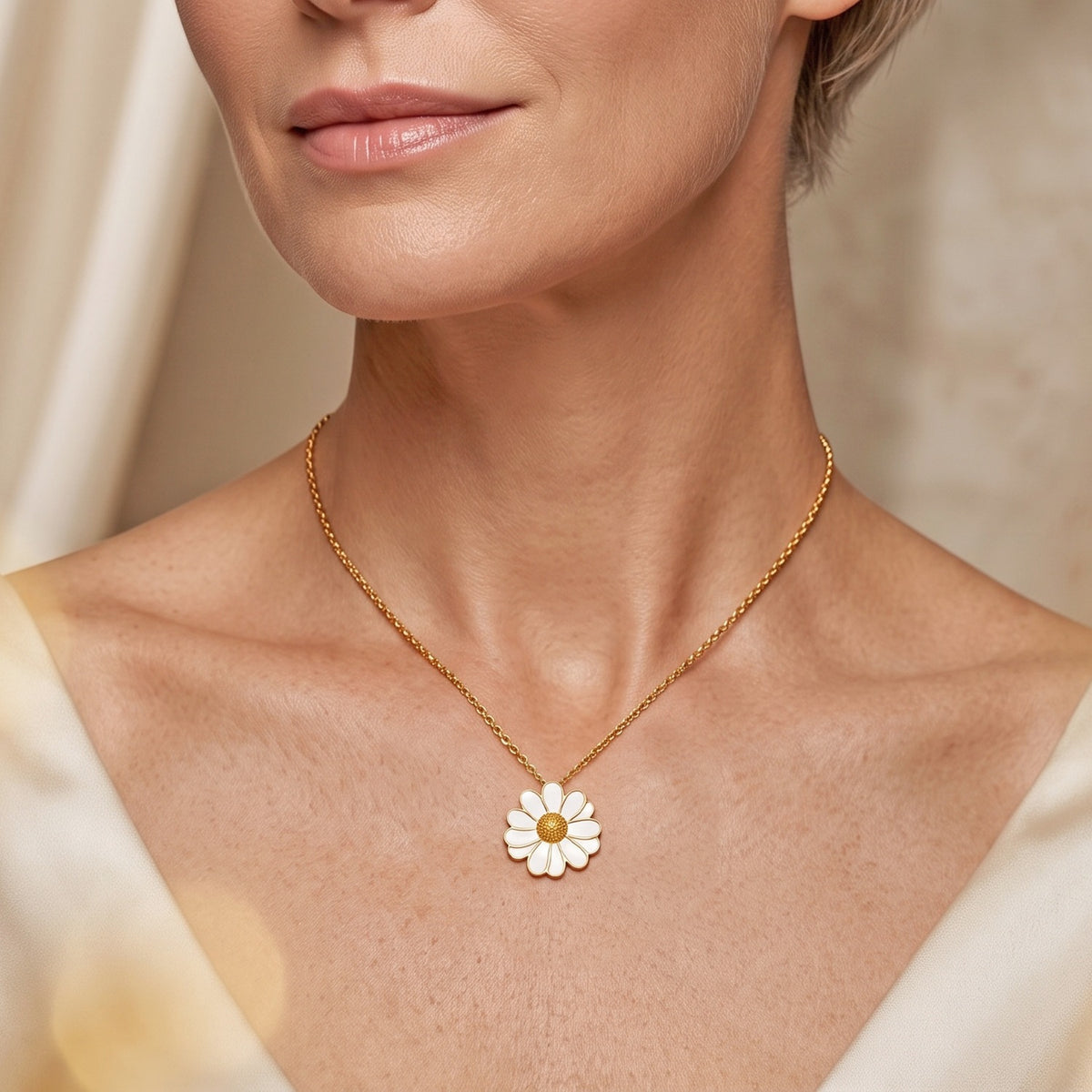 EverTrue - Pendant with Chain (Size 20) in Yellow Gold Tone V32515388 2