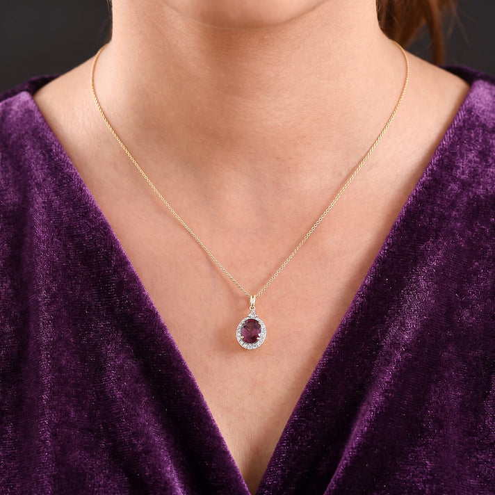 10K Yellow Gold,  Colour Change Garnet,  Lab Grown Diamond Pendant with Chain (Size 18) 3.80ct  Gold Wt. 3.18 Gms  3.800  Ct. 4486647 2