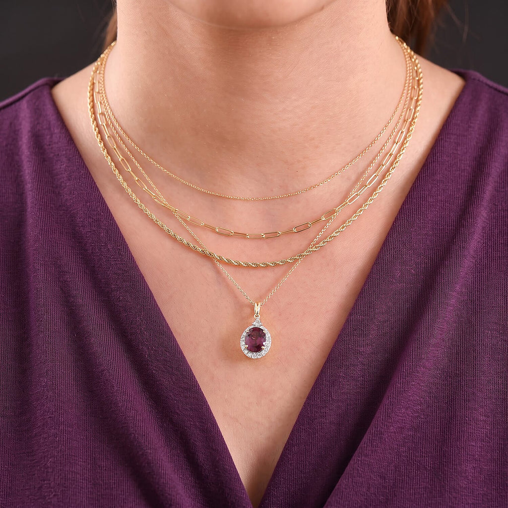 10K Yellow Gold,  Colour Change Garnet,  Lab Grown Diamond Pendant with Chain (Size 18) 3.80ct  Gold Wt. 3.18 Gms  3.800  Ct._4486647_2