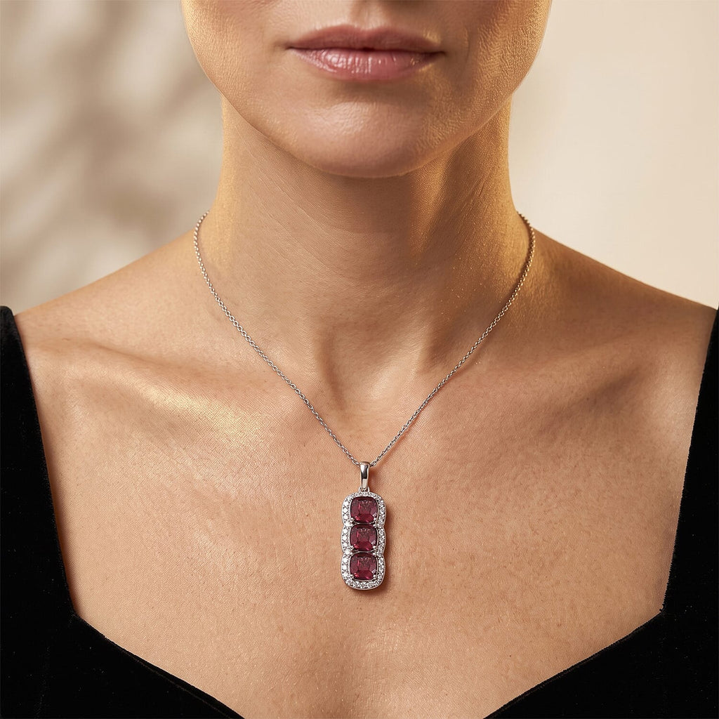 Colour Change Garnet,  Moissanite Pendant with Torn Chain 19DC (Size 18) in Rhodium Overlay Sterling Silver 0.64 ct  3.970  Ct._4489300_1