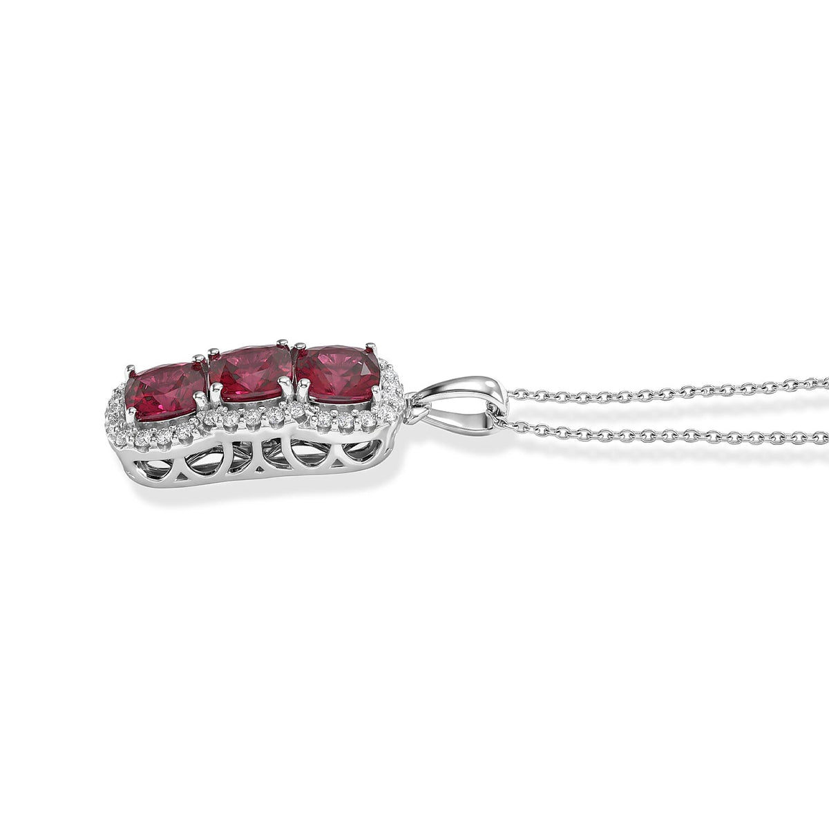 Certified and Appraised Colour Change Garnet,  Moissanite Pendant with Torn Chain 19DC (Size 18) in Rhodium Overlay Sterling Silver 0.64 ct  3.970  Ct. 4489300 3