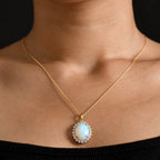 Luxuriant - OTO - Ethiopian Opal & Lab Grown Diamond (SI/G-H) Halo Pendant with Chain (Size 20) in 18K Vermeil Yellow Gold Plated Sterling Silver 6.70 Ct._4490587_1