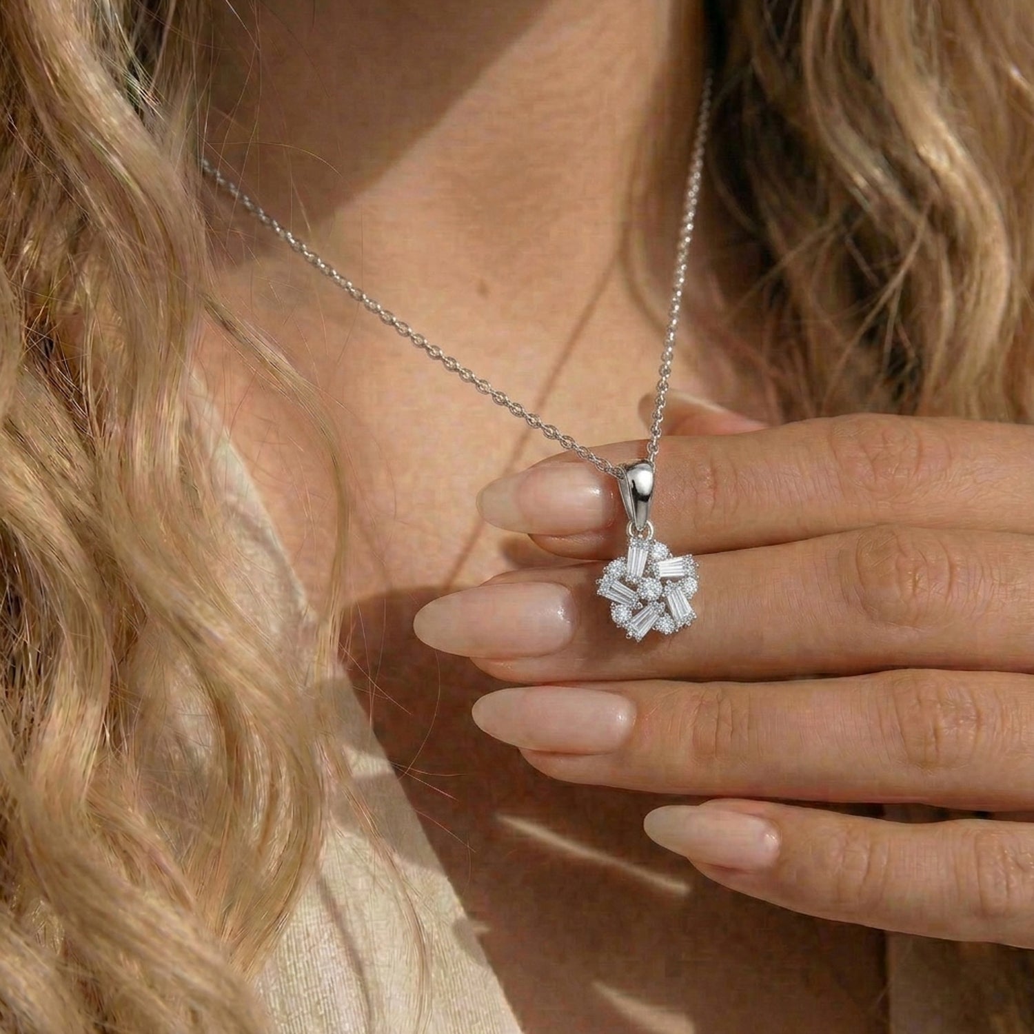 D'Joy - Moissanite Cluster Pendant in Platinum Overlay Sterling Silver with Chain (Size 20) V32522954 4