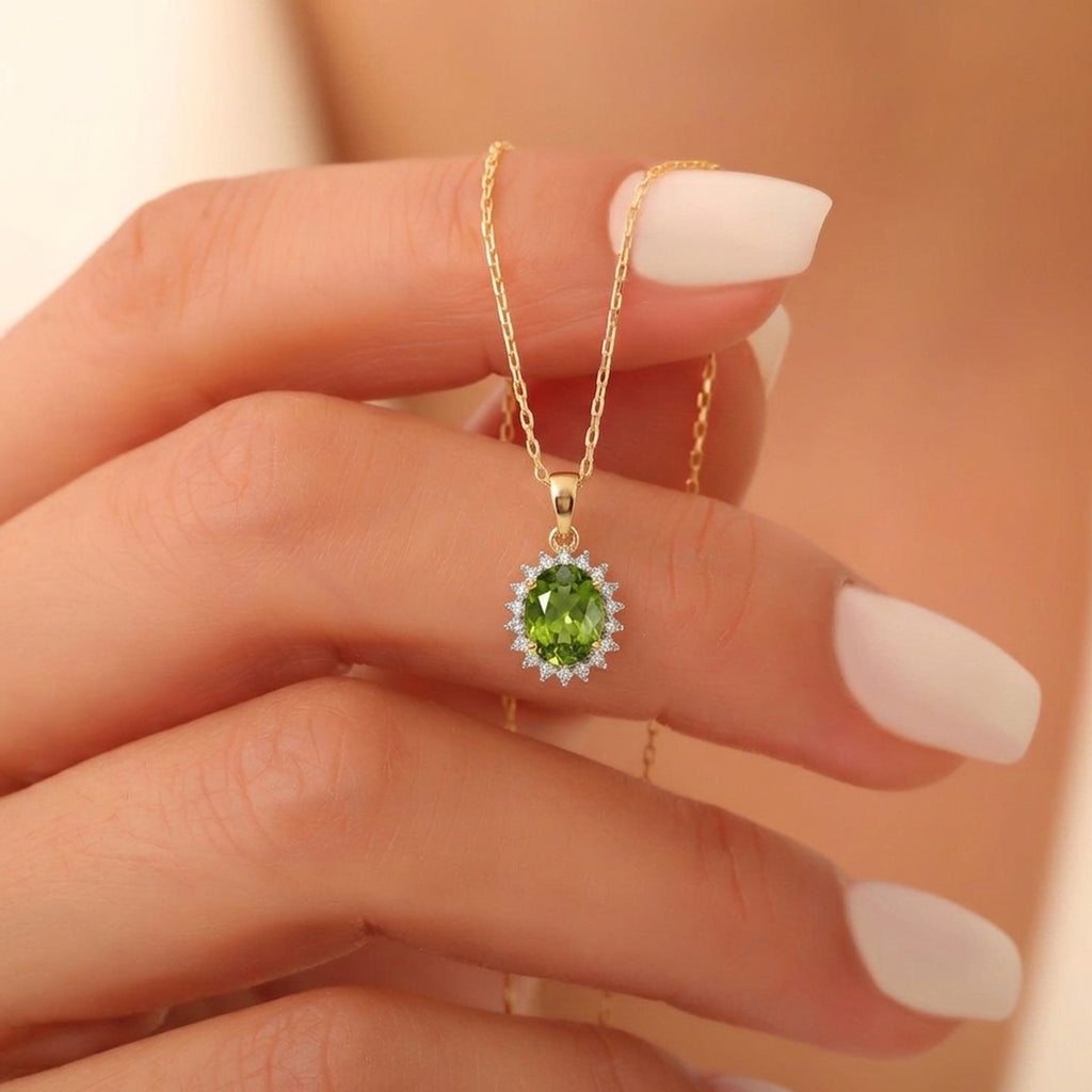 Luxuriant - Natural Premium Hebei Peridot & Lab Grown Diamond (SI/G-H) Halo Pendant with Chain (Size 20) in 18K Vermeil Yellow Gold Plated Sterling Silver 3.05 Ct._4498381_3