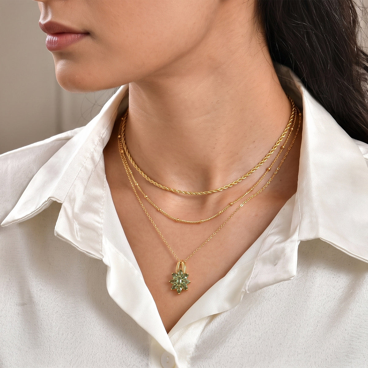 D'Joy - Natural Green Apatite Floral Pendant with Chain (Size 20) in Yellow Gold Plated Sterling Silver 2.20 Ct. V32514667 3