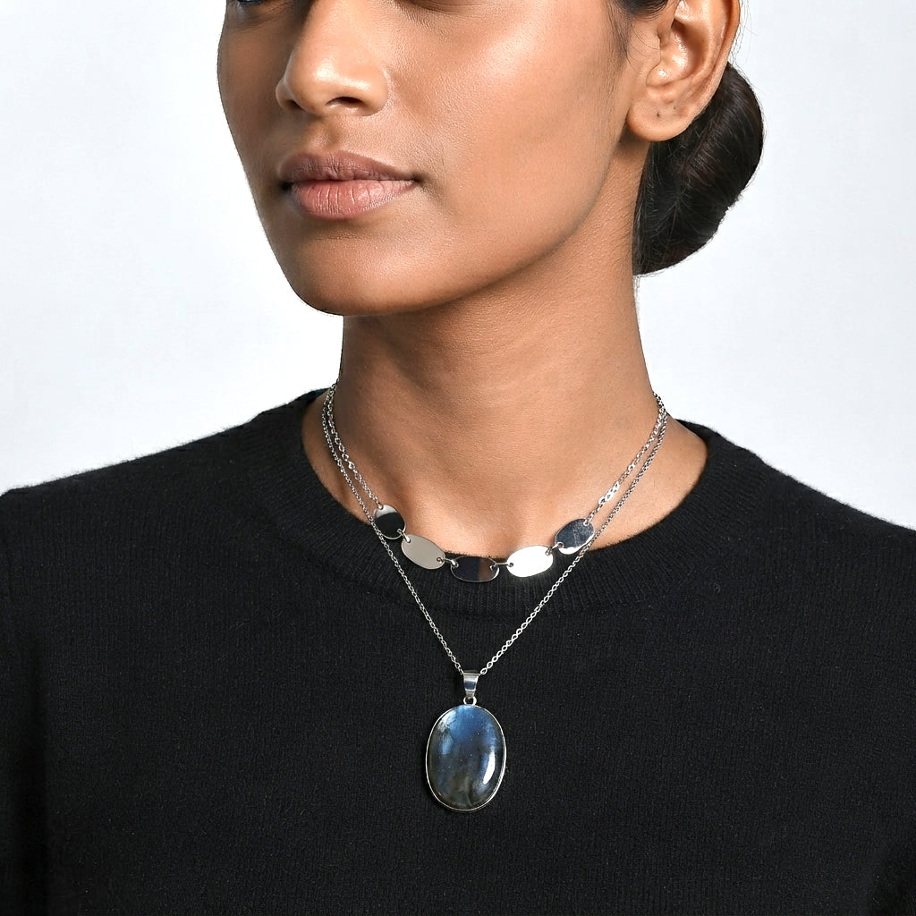 D'Joy - Labradorite Solitaire Pendant in Platinum Overlay Sterling Silver with Chain (Size 20) 39.50 Ct. V32513022 3