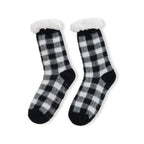 LIVMORE 2-Piece Bamboo Towel & Sherpa Fleece Checked Socks Christmas Gift Set - Green & White_4507715_1