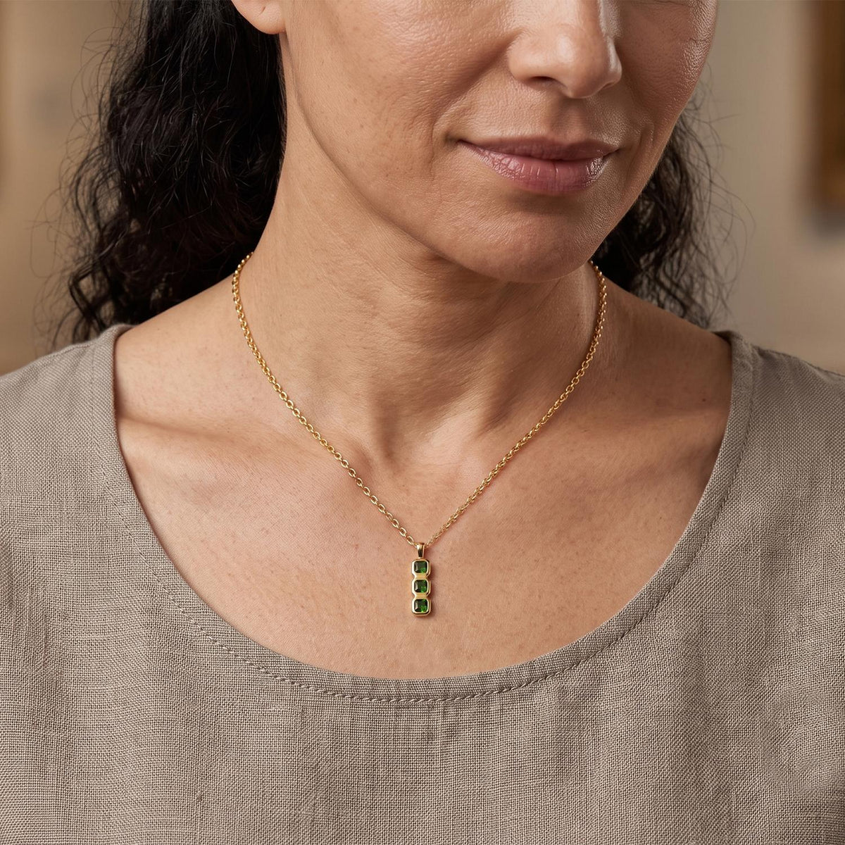 D'Joy - Natural Chrome Diopside Trilogy Pendant in Yellow Gold Plated Sterling Silver with Chain (Size 20) 1.05 Ct. 4514077 2