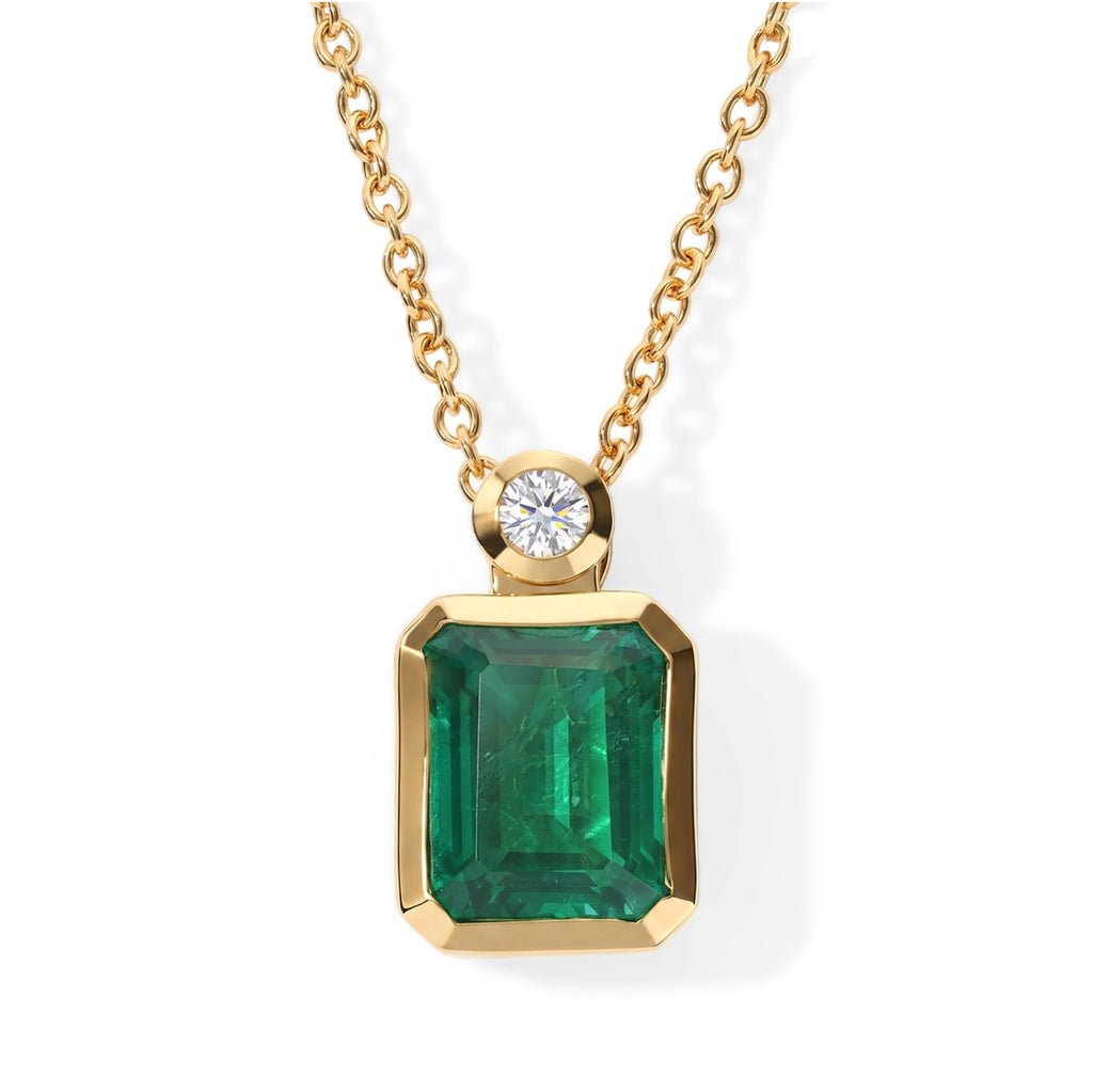 D'Joy - Colombian Colour Emeraldine Quartz & Moissanite Pendant in Yellow Gold Plated Sterling Silver with Chain (Size 20) 3.70 Ct._4516235
