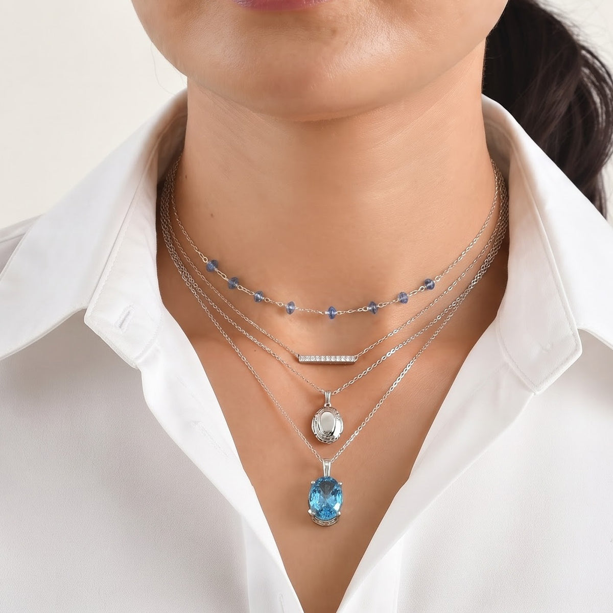 D'Joy - Premium Swiss Blue Topaz Solitaire Pendant with Chain (Size 20) in Rhodium Overlay Sterling Silver 6.50 Ct. 4516344 3