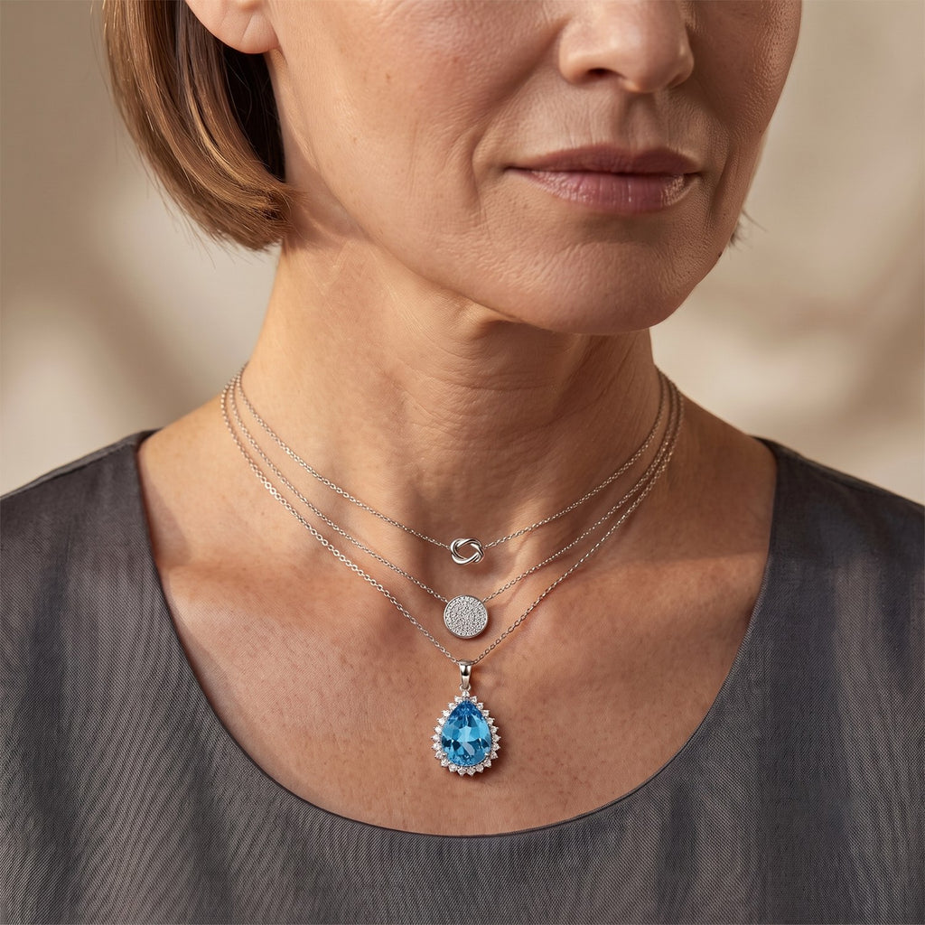 Luxuriant - Swiss Blue Topaz & Lab Grown Diamond (SI/G-H) Pendant with Chain (Size 20) in Rhodium Overlay Sterling Silver 10.00 Ct._4518265_2