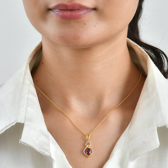 D'Joy - Orissa Natural Rhodolite Garnet &amp; White Zircon Pendant in Yellow Gold Plated Sterling Silver with Chain (Size 20) 1.10 Ct. 4521364 2
