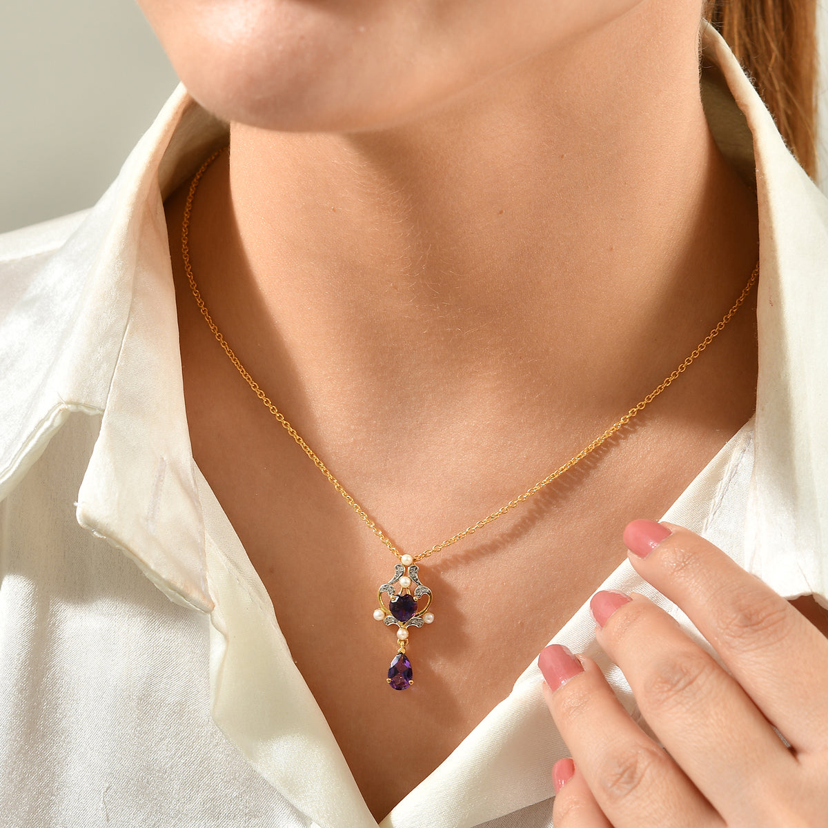D'Joy - African Amethyst, Fresh Water Pearl &amp; White Zircon Pendant in Yellow Gold Plated Sterling Silver with Chain (Size 20) 1.85 Ct. 4529920 2
