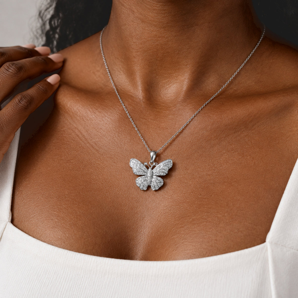 EverTrue - Natural White Diamond Pendant with Chain (Size 20) 4532248 1