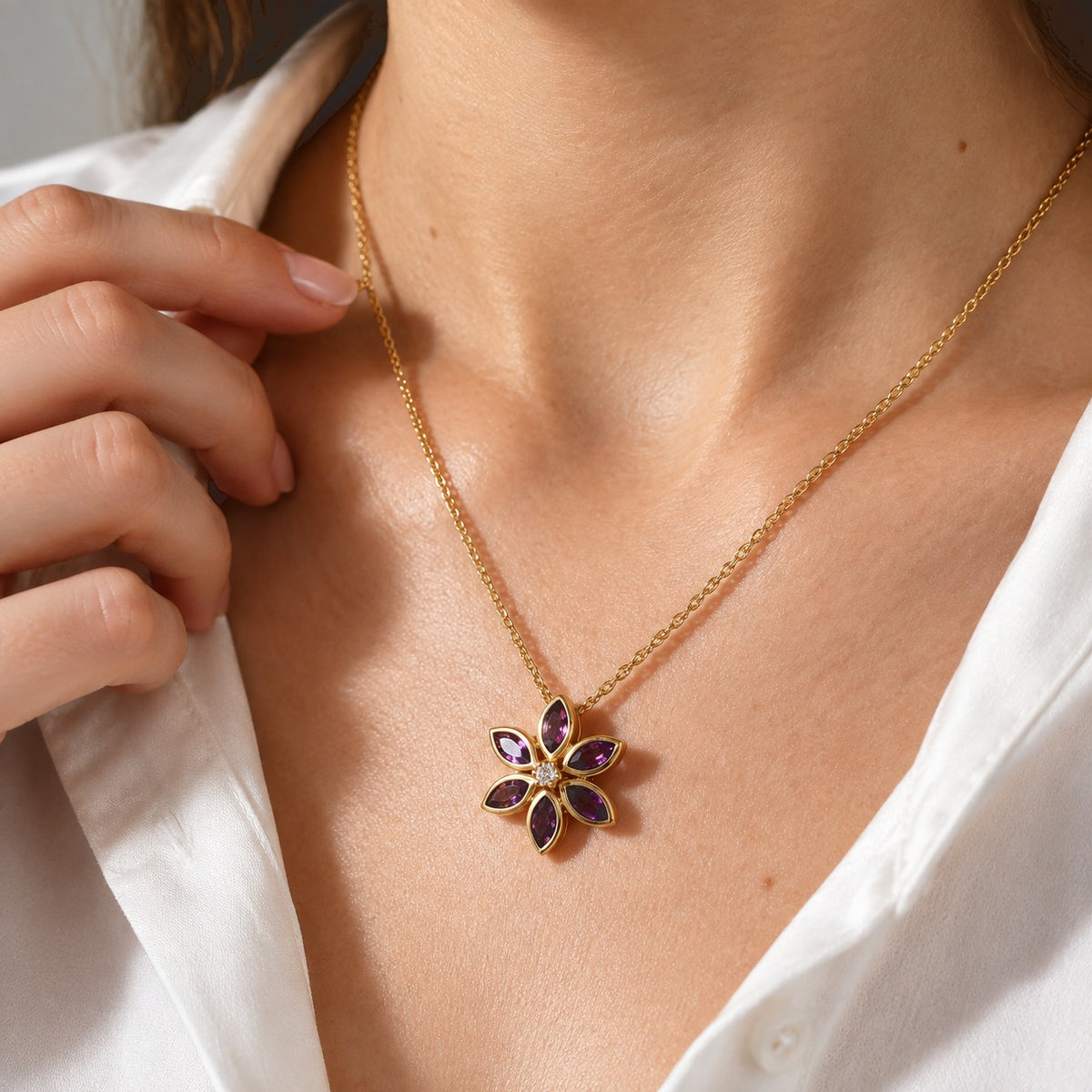 Luxuriant - AAA Zambian Amethyst &amp; Lab Grown Diamond (SI-G-H) Floral Pendant in Yellow Gold Plated Sterling Silver with Chain (Size 20) 1.40 Ct. 4532768 1