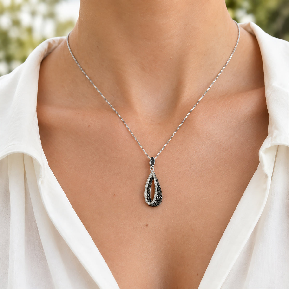 D'Joy - Black Diamond &amp; White Diamond Pendant with Chain (Size 20) in Rhodium Overlay Sterling Silver 0.50 Ct. 4538989 2
