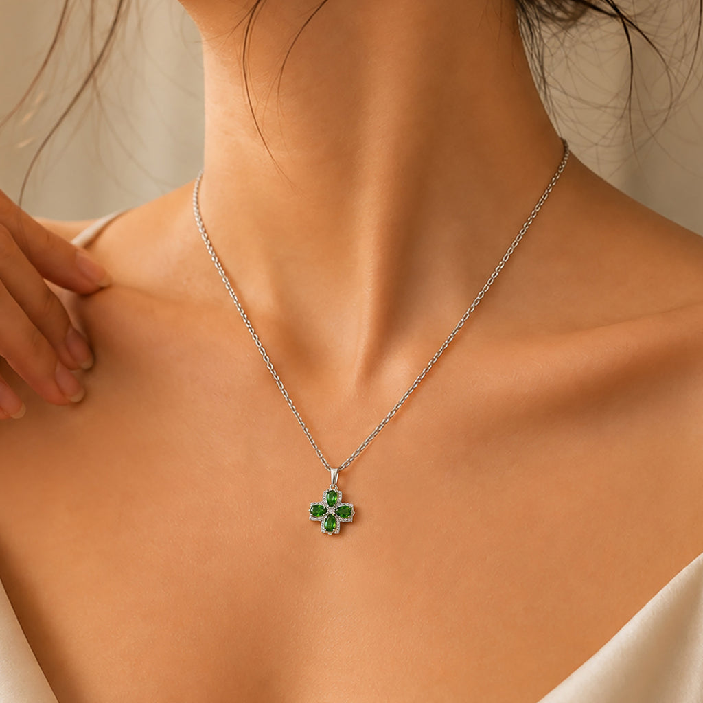Natural Chrome Diopside,  White Zircon Pendant with Chain (Size 20) in Platinum Overlay Sterling Silver 0.35 ct  1.470  Ct._4562227_2