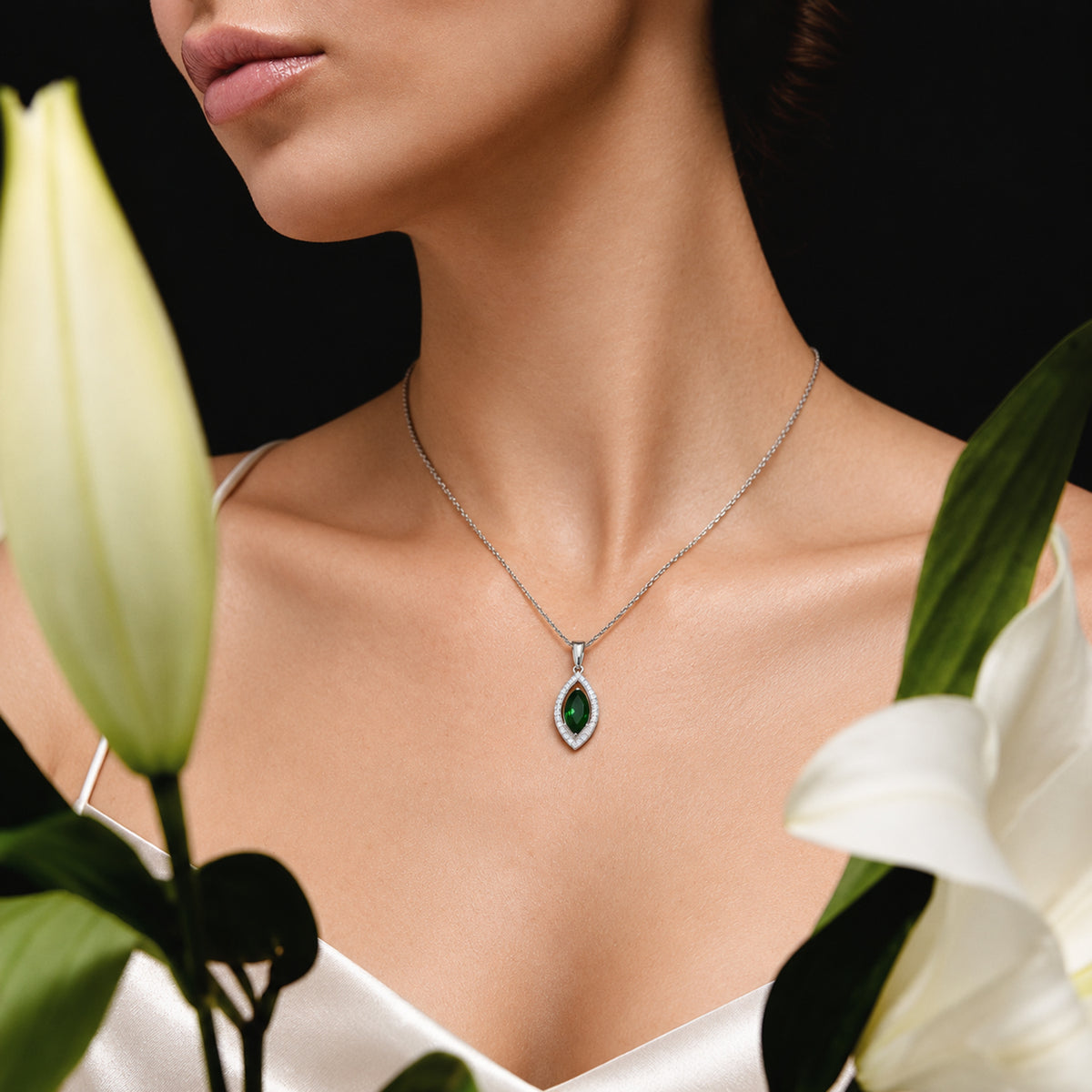 D'Joy - Natural Chrome Diopside &amp; White Zircon Pendant in Platinum Overlay Sterling Silver with Chain (Size 20) 1.35 Ct. 4562522 2