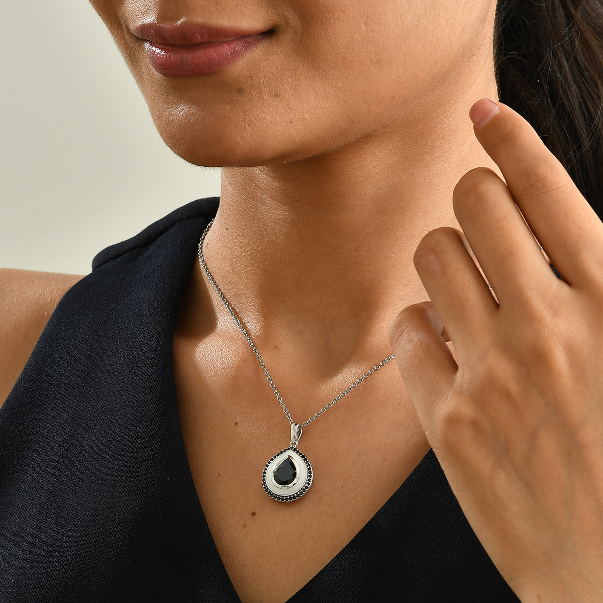D'Joy - Black Spinel Pendant in Platinum Overlay Sterling Silver with Chain (Size 20) 3.55 Ct. 4579878 2