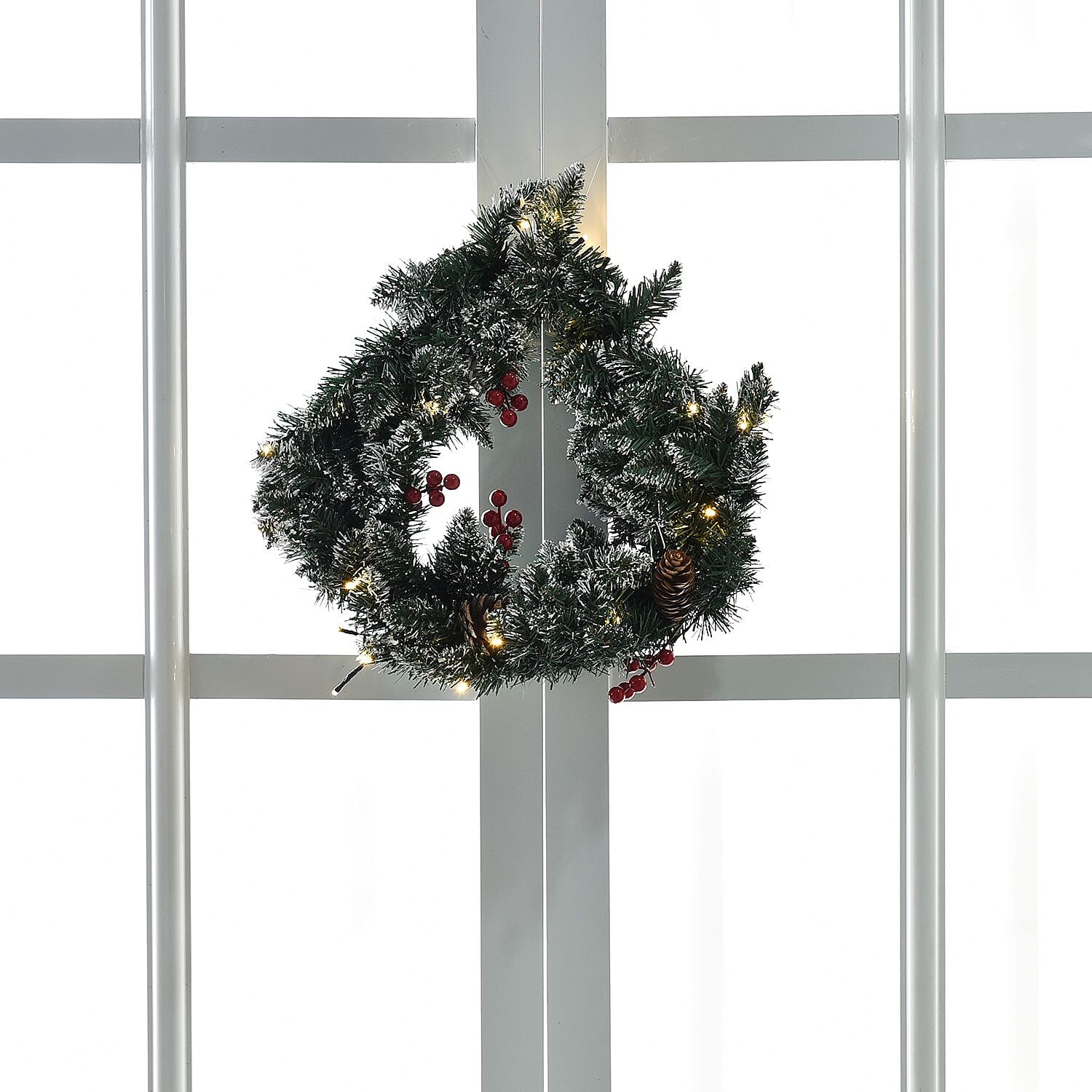 45cm Christmas Wreath with 30 LED String Light - Multi 8949574 3