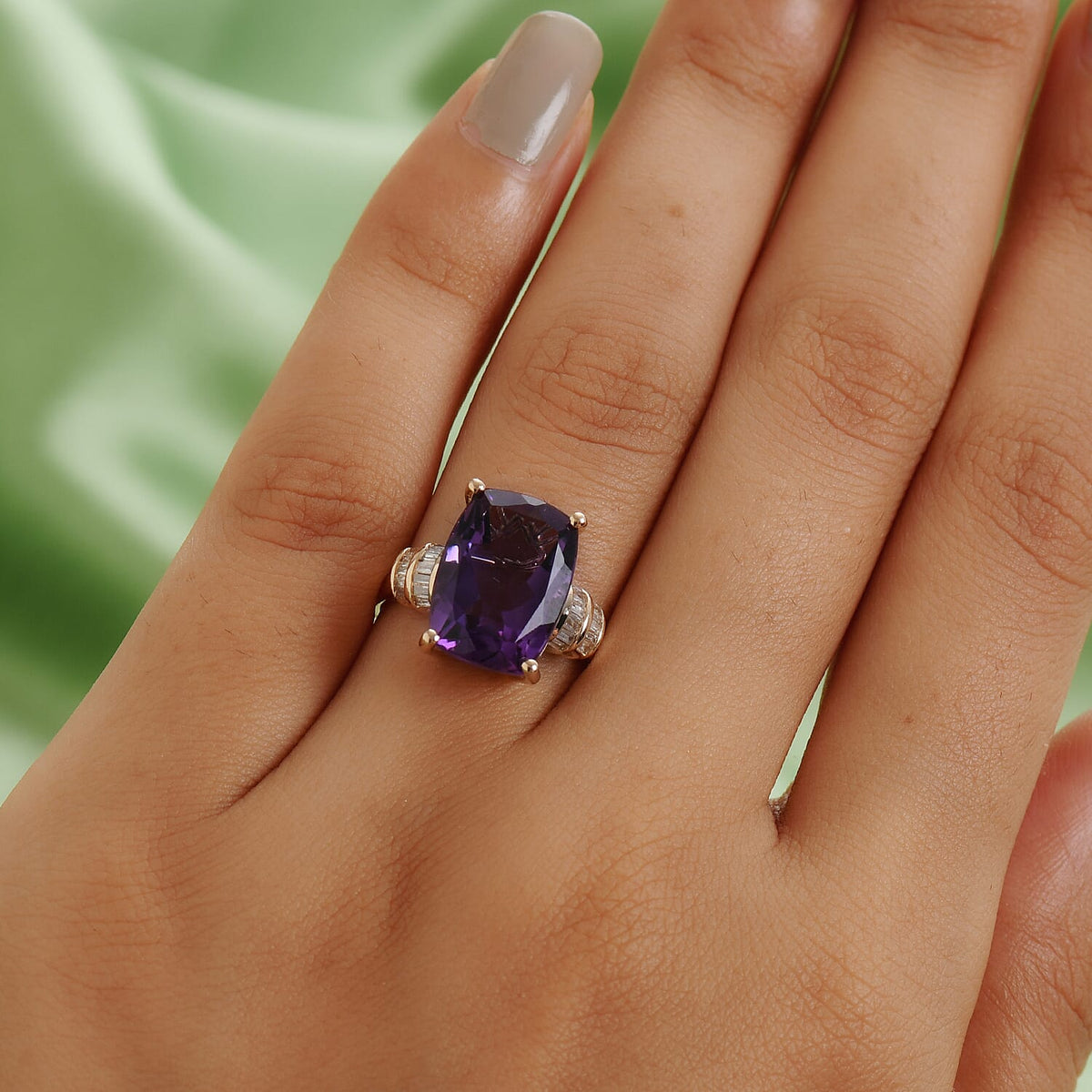 6.26 Ct. AAA Natural Moroccan Amethyst and Diamond Cocktail Ring in 9K Yellow Gold 6919777 6
