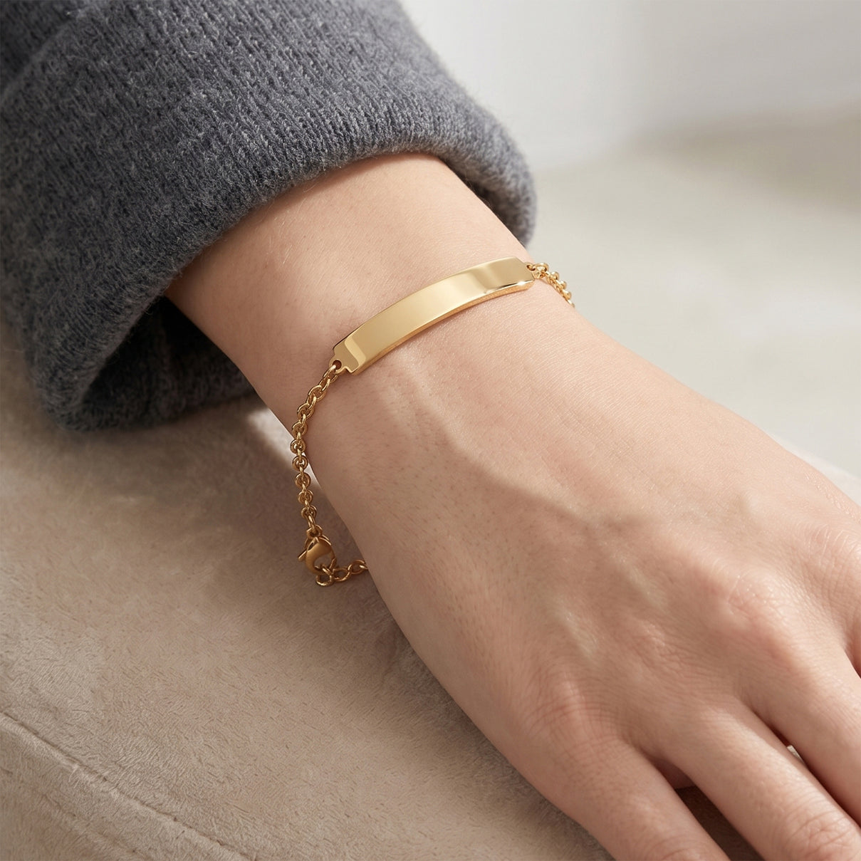 Personalized Bar Bracelet (Size - 7+1.5 Ext) in Yellow Gold Tone 6122599 2