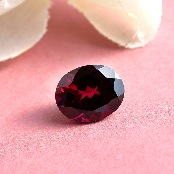 3.28 Ct. Loose Rhodolite Garnet AAA Grade Oval 10x8mm 6189079 2