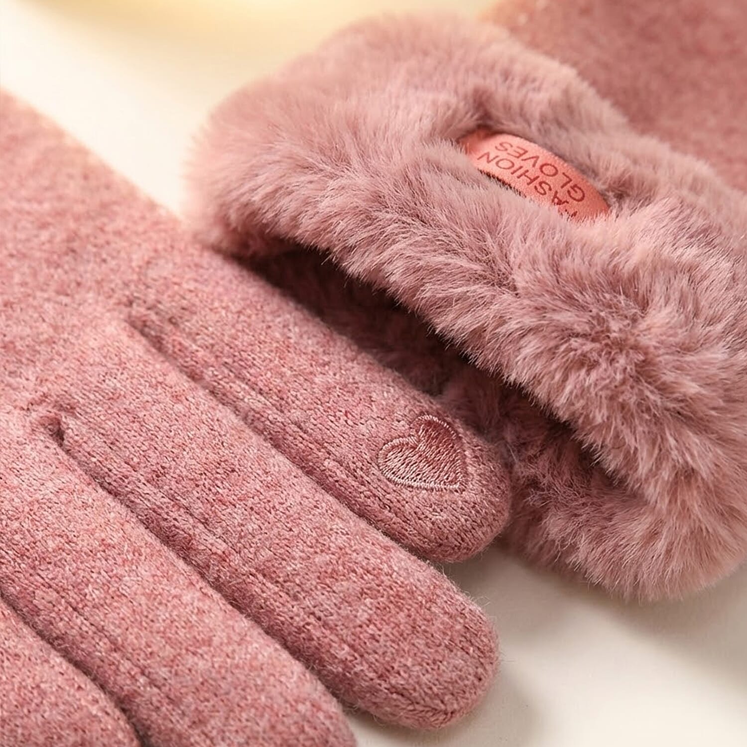 70 % Cashmere Blend Gloves with Ultra Soft Faux Fur Cuff (One Size) with Touch Screen Tech V32513049 6