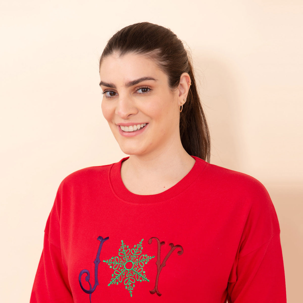 TAMSY Xmas Joy Embroidered Cotton Women's Sweatshirt V32517546 5
