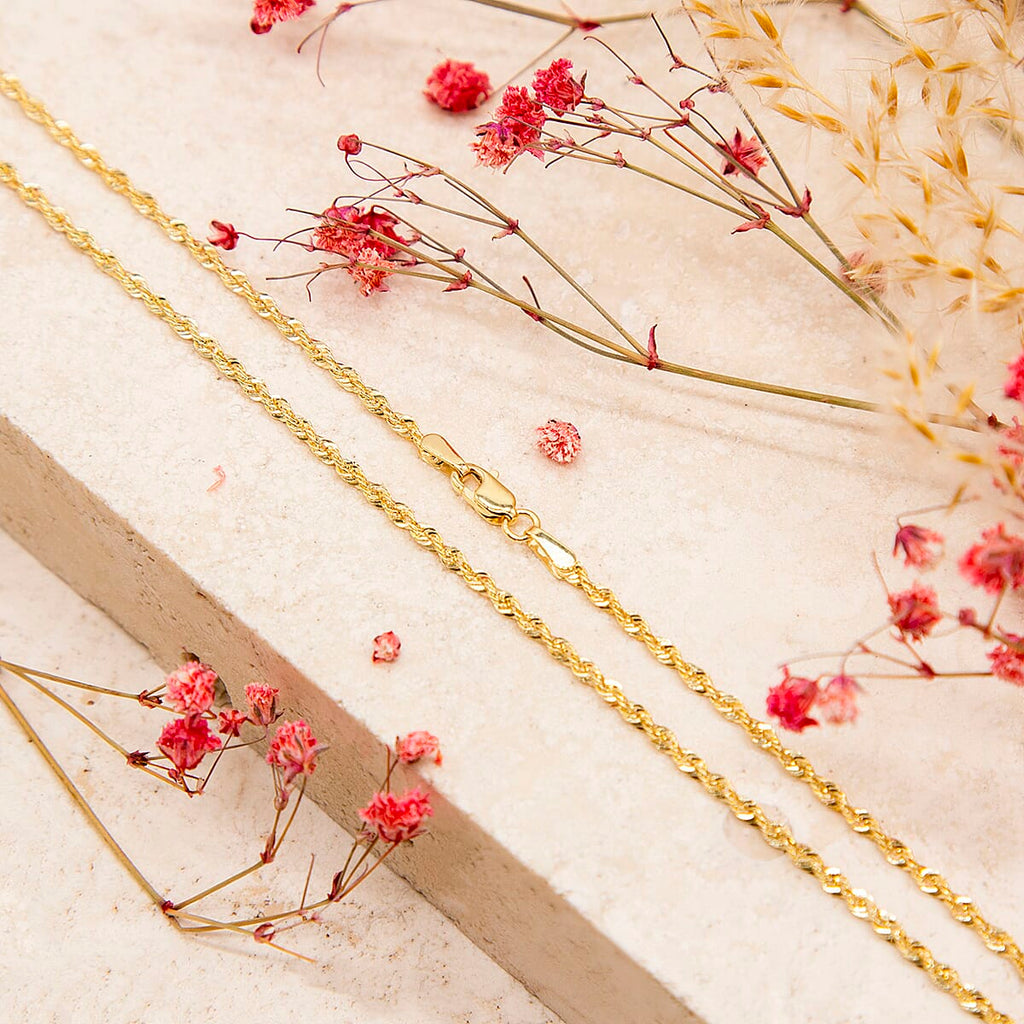 9K Yellow Gold  Chain (Size - 18),  Gold Wt. 1.8 Gms