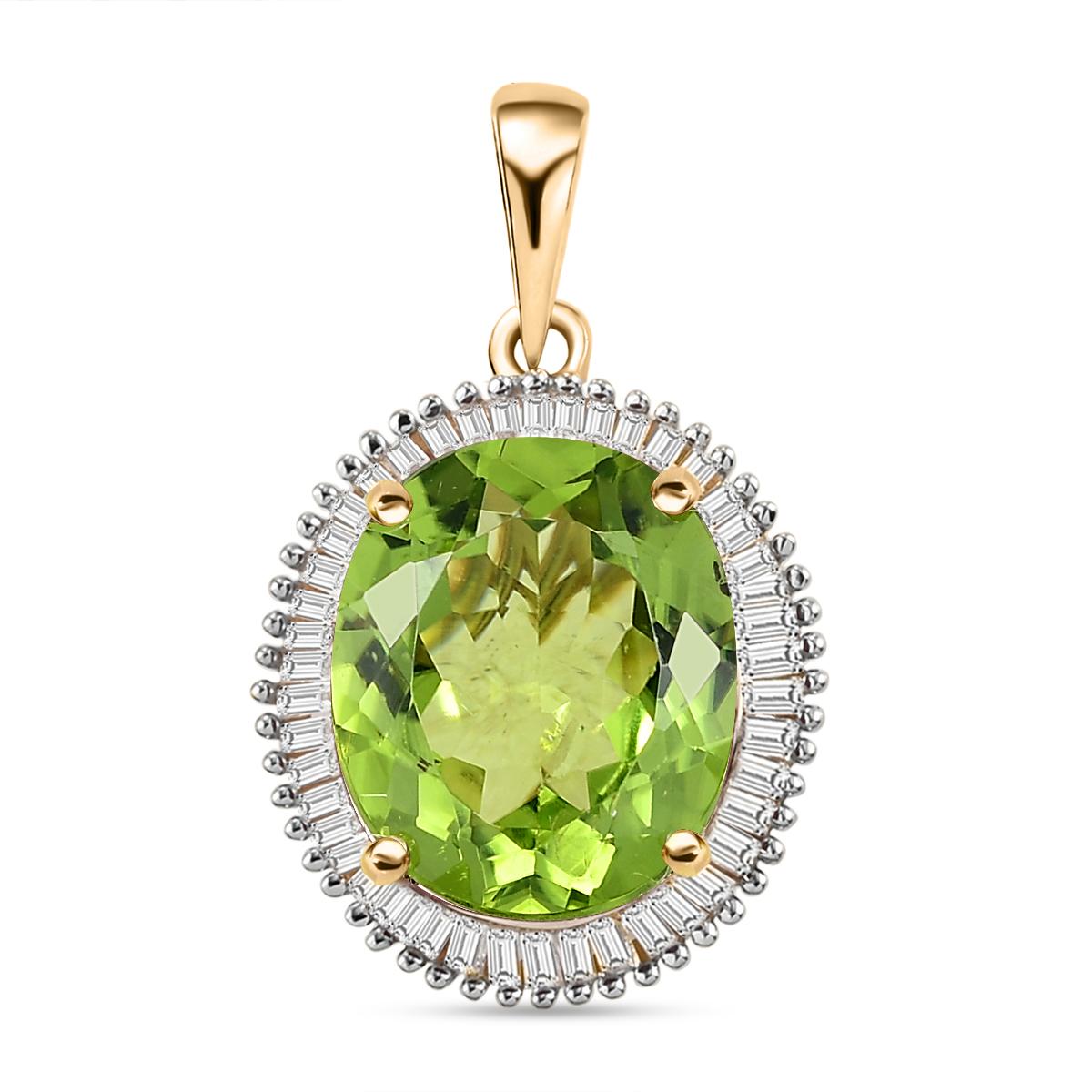 Limited Edition Rare Size 5.12 Ct AA Hebei Peridot and Diamond Halo Pendant in 9K Yellow Gold 7197133 0