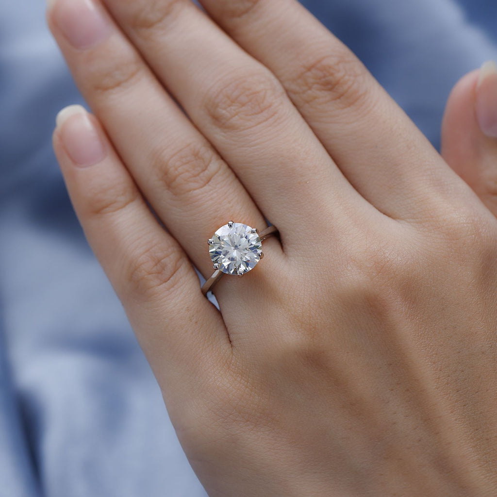 950 Platinum Moissanite Solitaire Ring 3.57 Ct._7259174_2