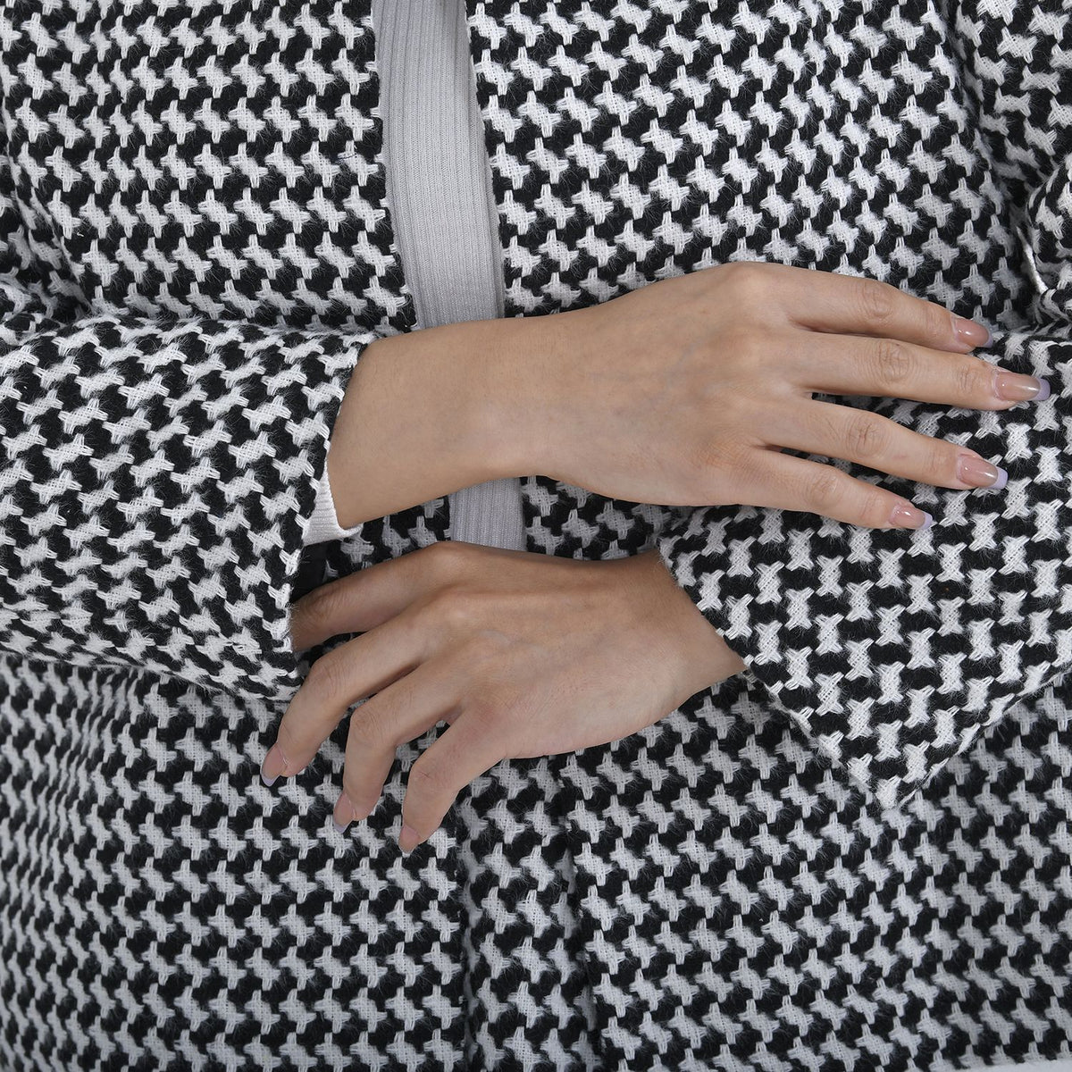 TAMSY Houndstooth Pattern Tweed Jacket - White and Black 7263127 7