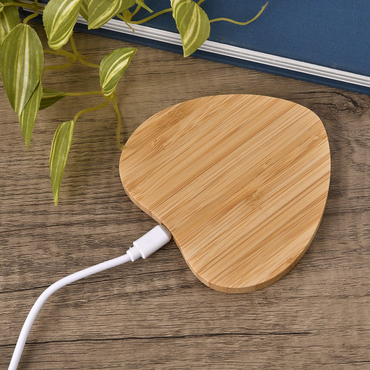 Bamboo Wireless Charger (15W)  - Heart 7318053 2