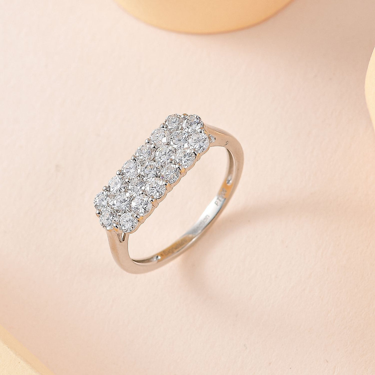 900 Platinum IGI Certified (SI-G-H) Diamond Cluster Ring 1.05 Ct. 7379165 2