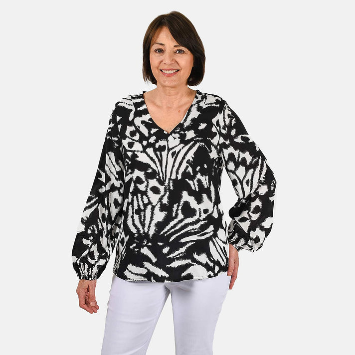 Tamsy Long Sleeves Abstract Top 7505913 1