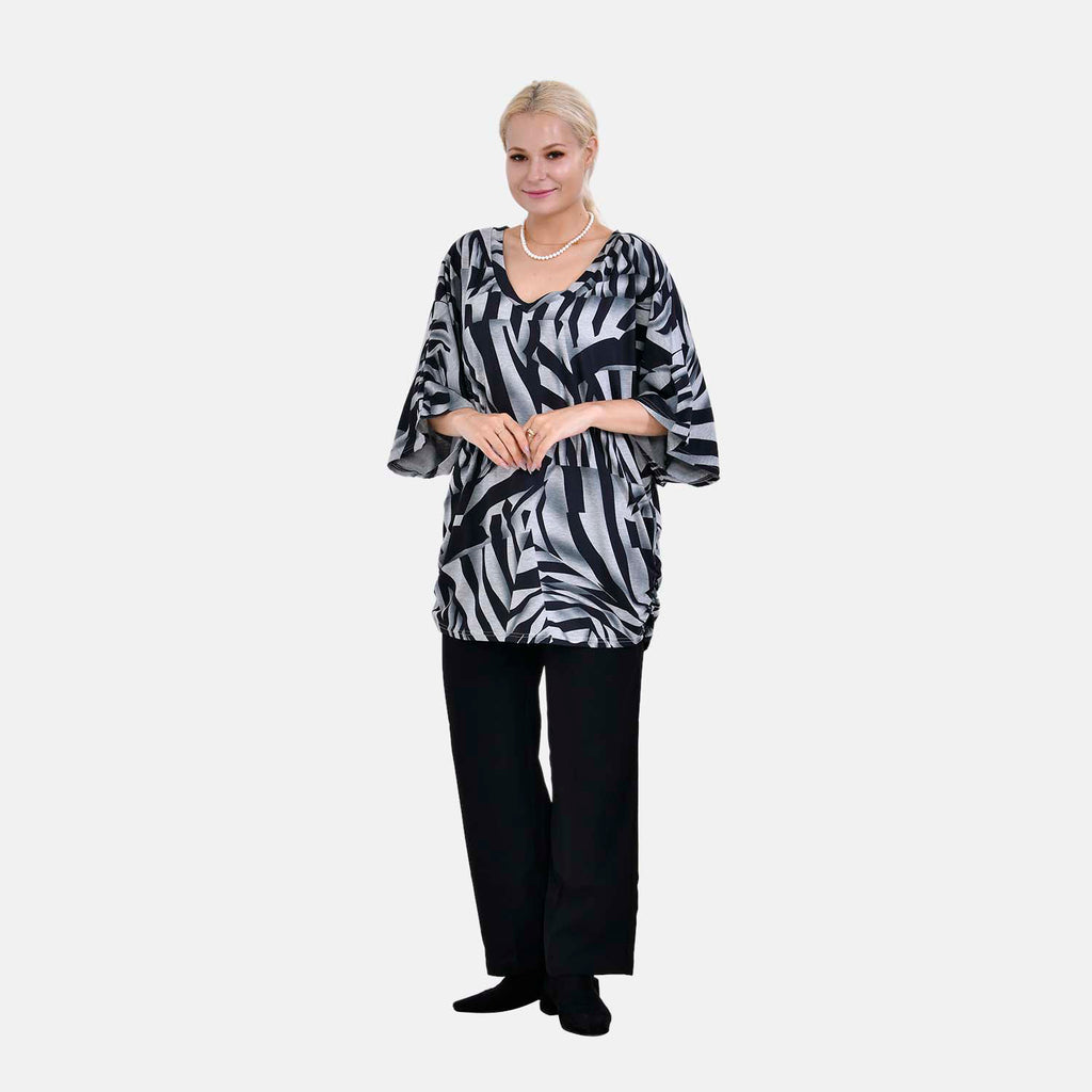 TAMSY Black Boat Neck Black & White Printed Knit Drape Top (One Size,8-22) - Black_7512868