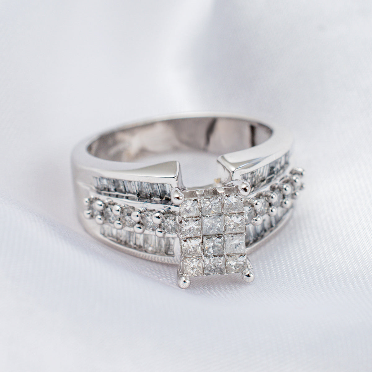 NY CloseOut- 14K White Gold Diamond (SI-GH) Princess Cut Ring 1.00 Ct, Gold Wt. 6.47 GM 7540284 1